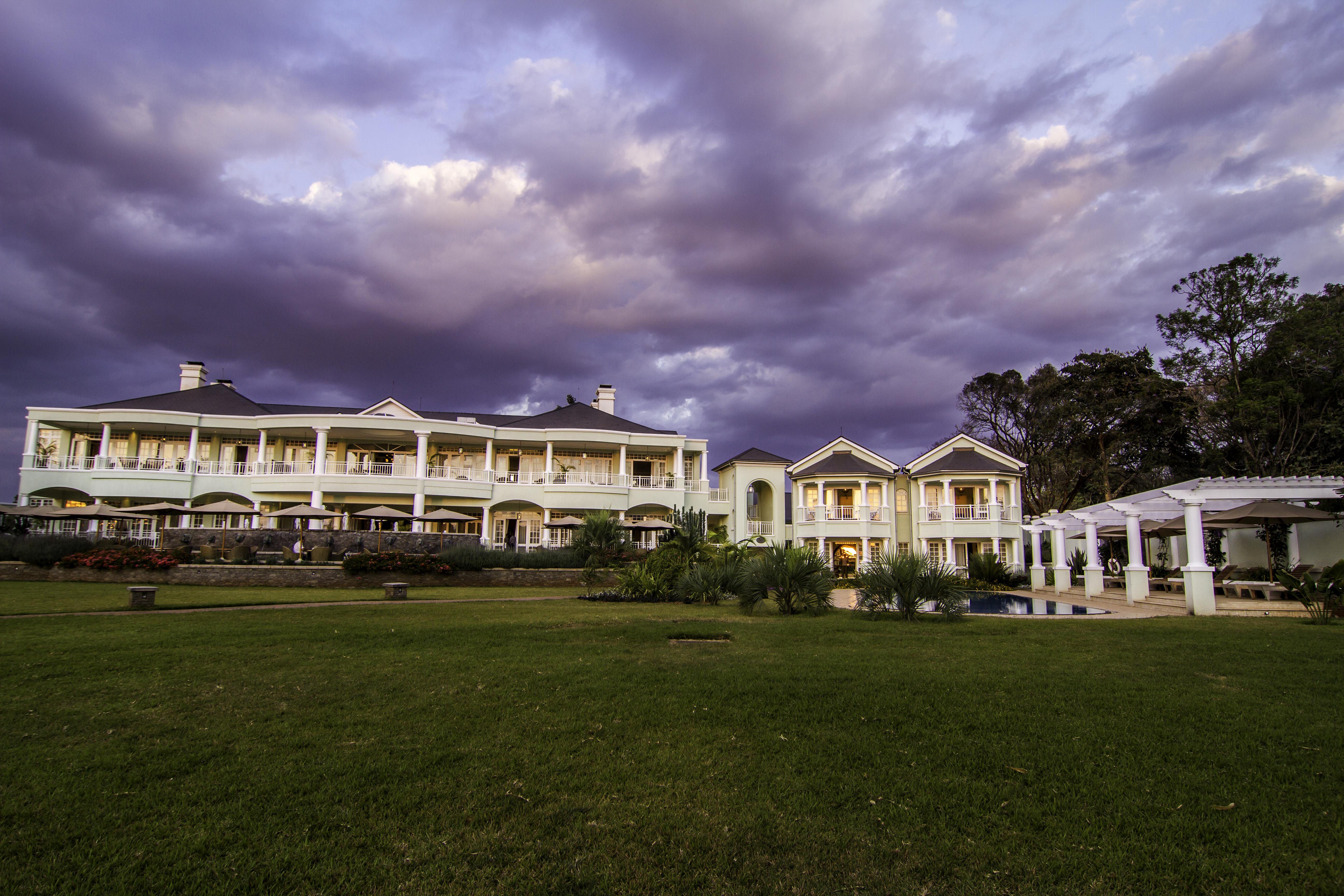 Hemingways Nairobi Hotel Exterior photo